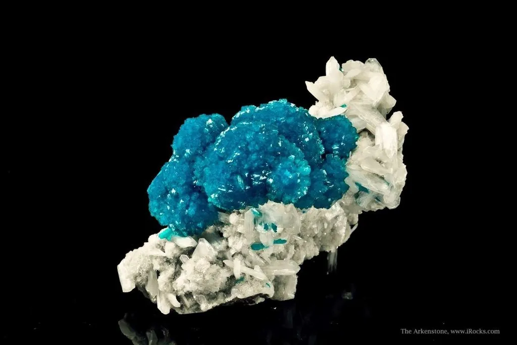 Cavansite on Stilbite - image 3