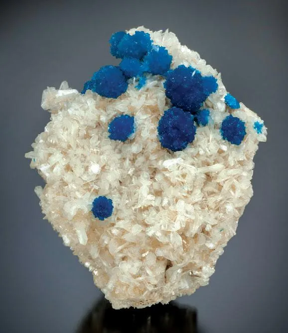 Cavansite, Stilbite image