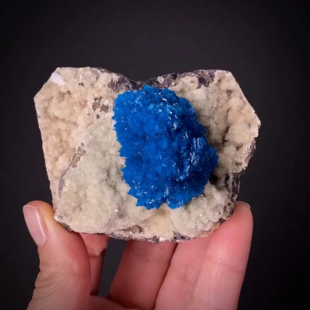 Cavansite, Stilbite image