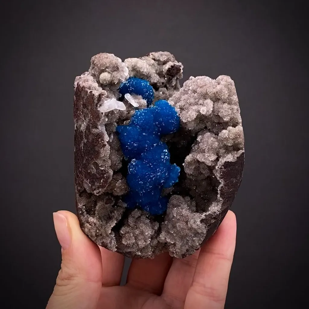 Cavansite with Stilbite image