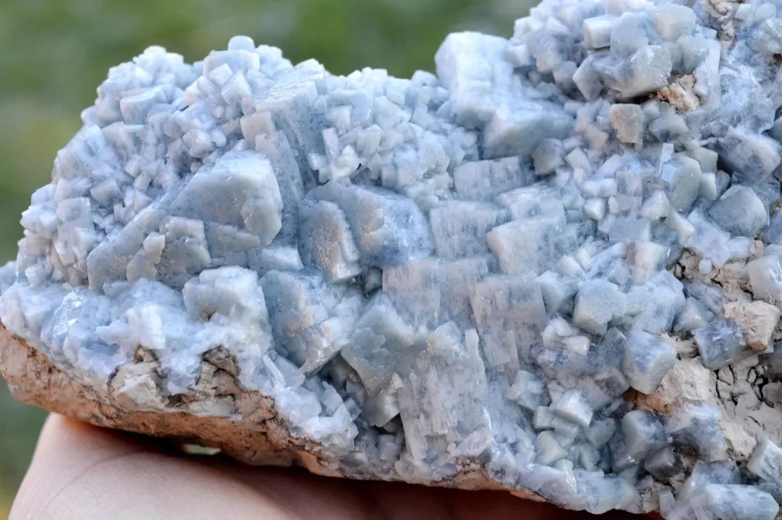 Celestine 1730 grams - Newport, Berlin Charter Township, Monroe County, Michigan, USA - image 3