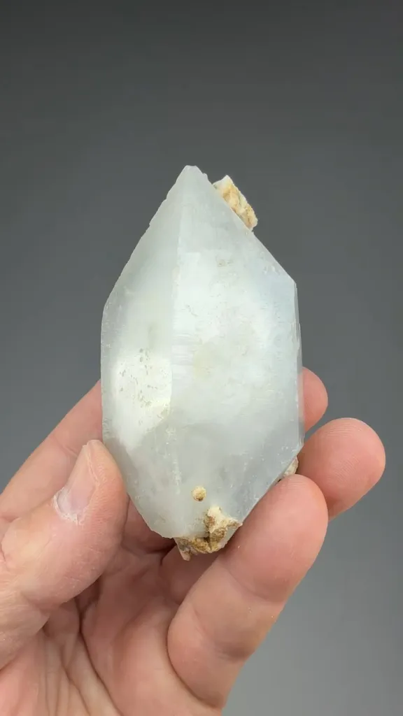 Celestine - image 2