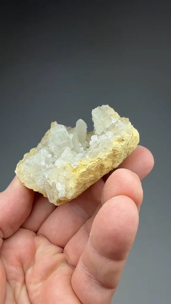 Celestine - image 2
