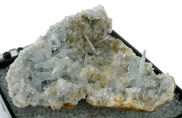 Celestine image