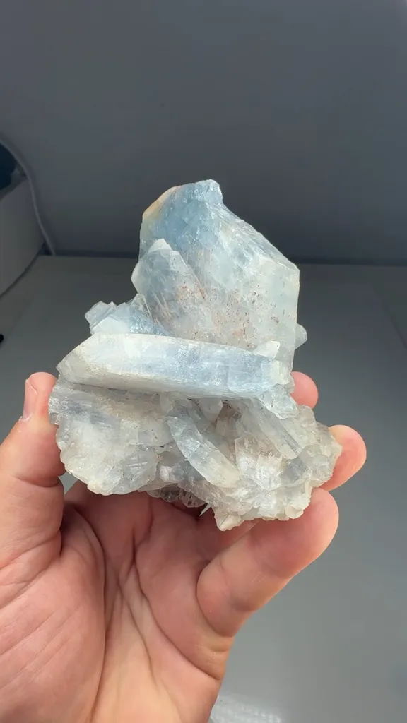 Celestine - image 2