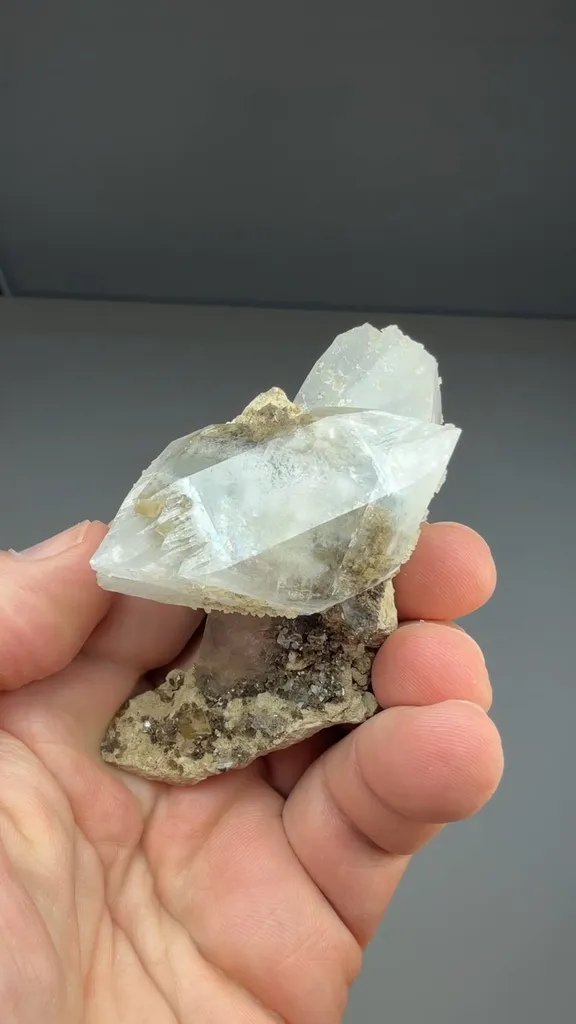 Celestine - image 2