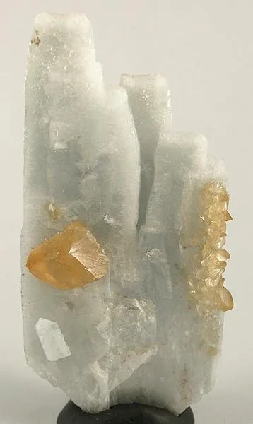 Celestine, Calcite image