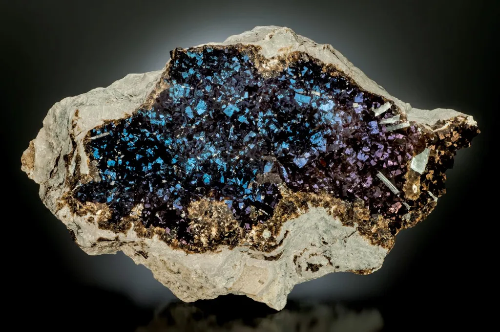 Celestine, Calcite image