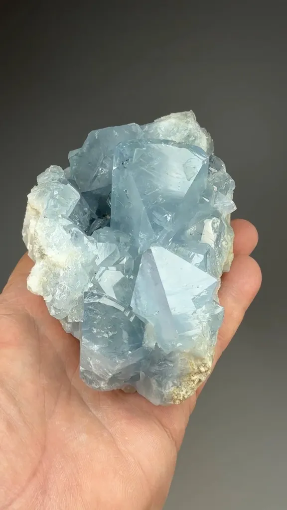 Celestine - image 2