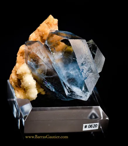 Celestine on Calcite image