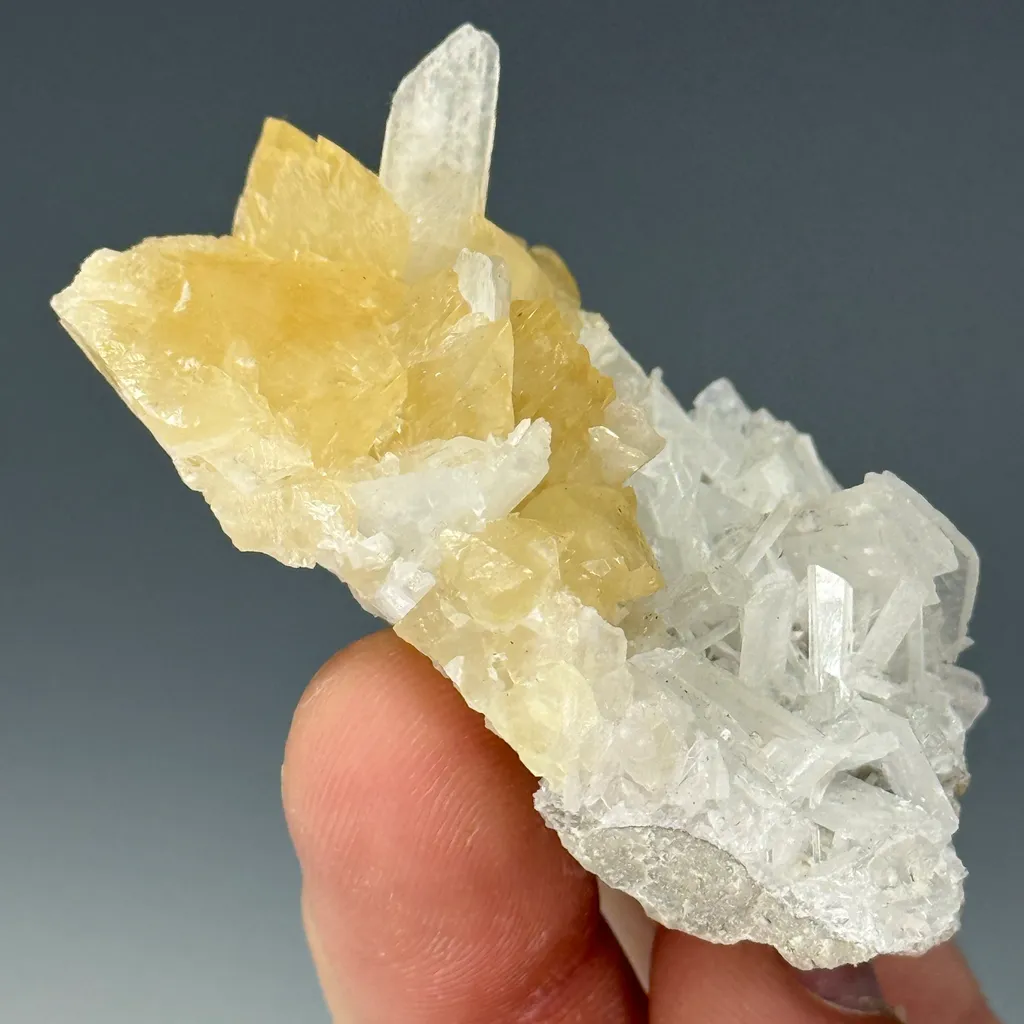Celestite - image 2