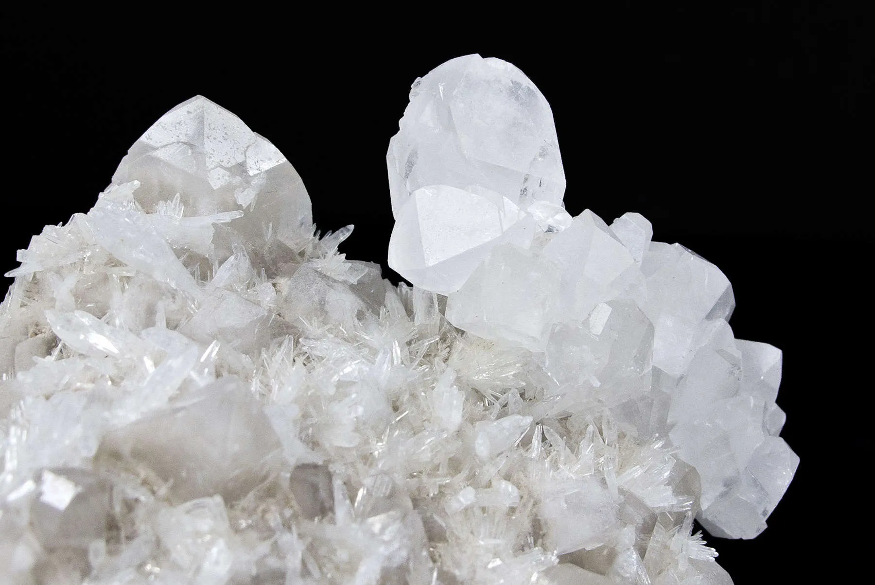 Celestite on Colemanite - image 3