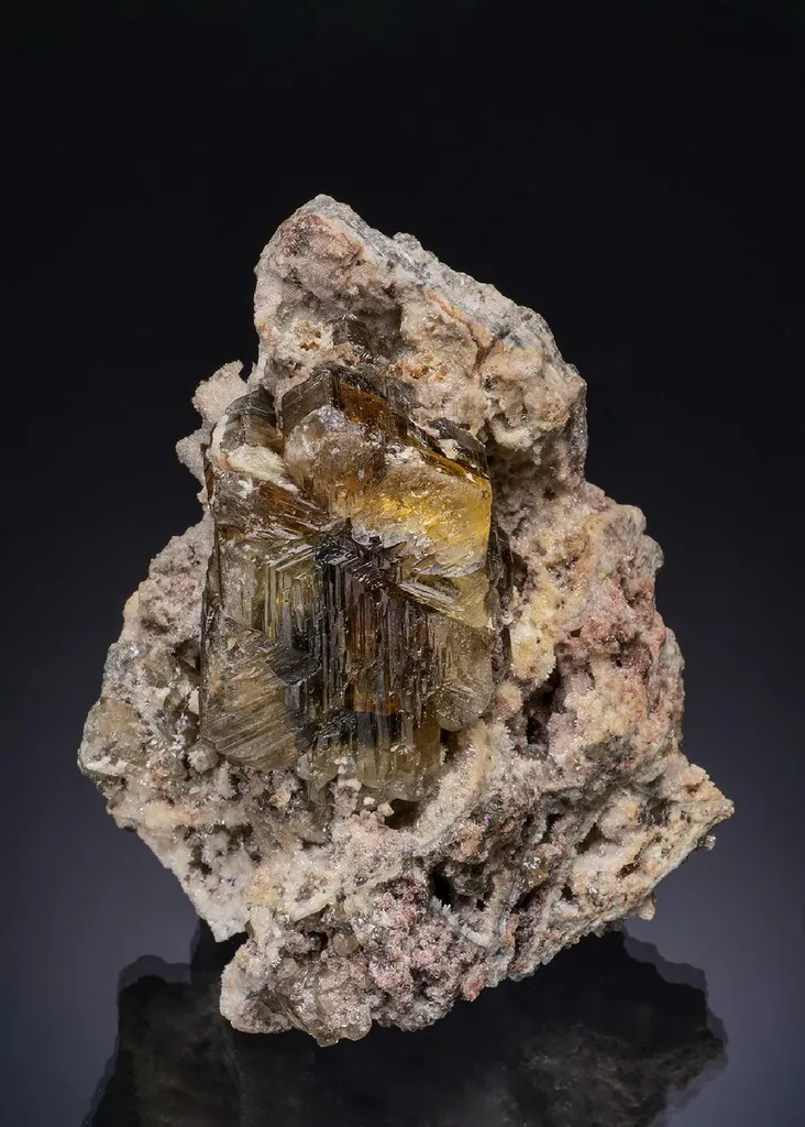 CERUSSITE image