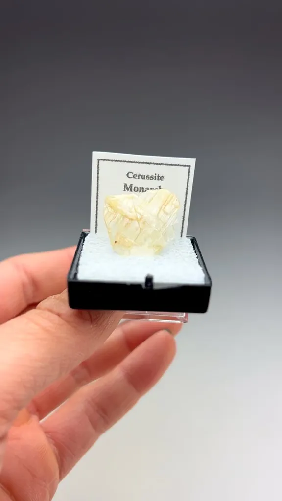 Cerussite - image 2