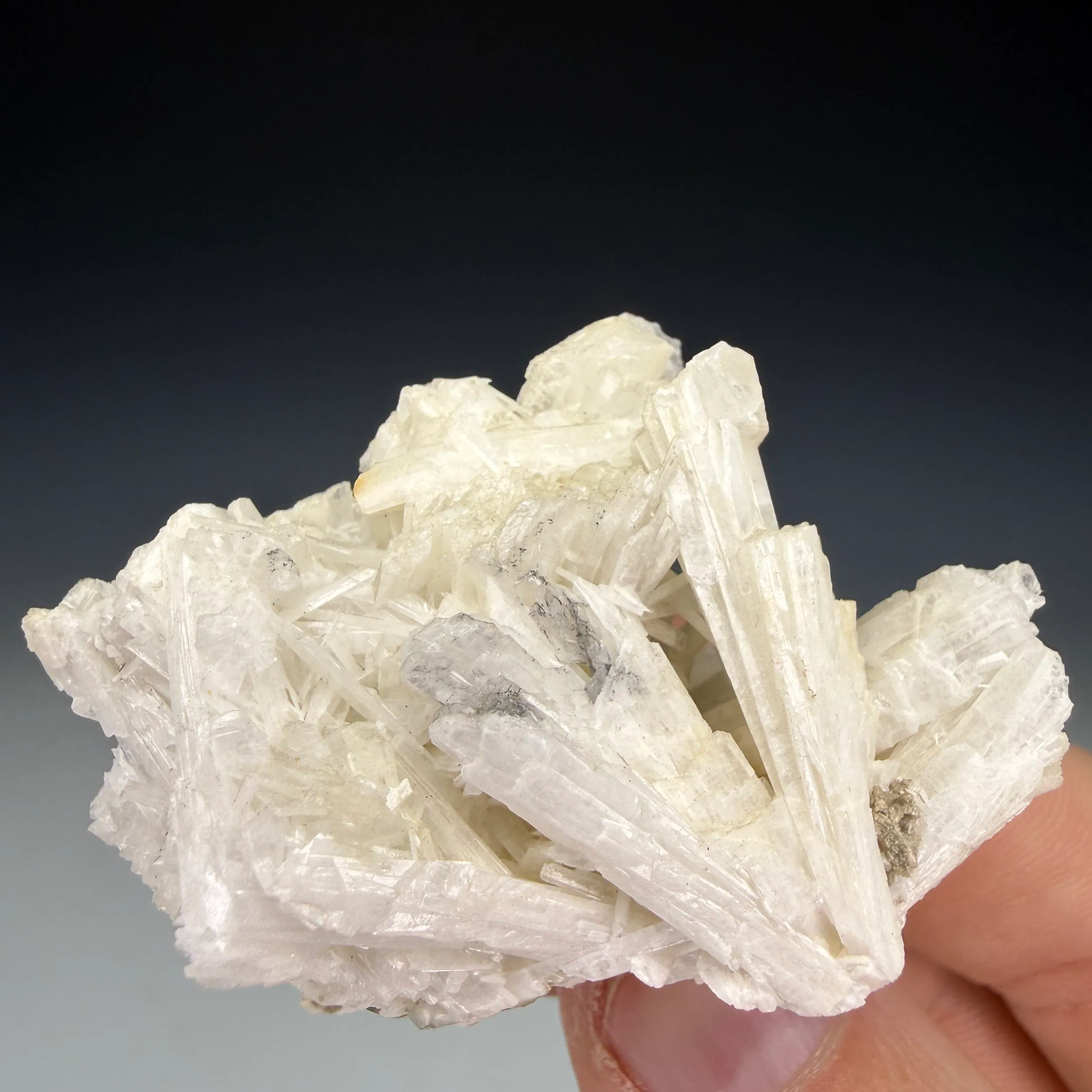 Cerussite - image 4