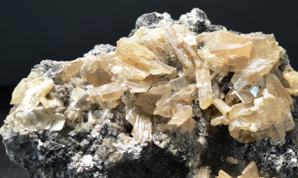 Cerussite - 1726 grams - Touissit, Morocco - image 3