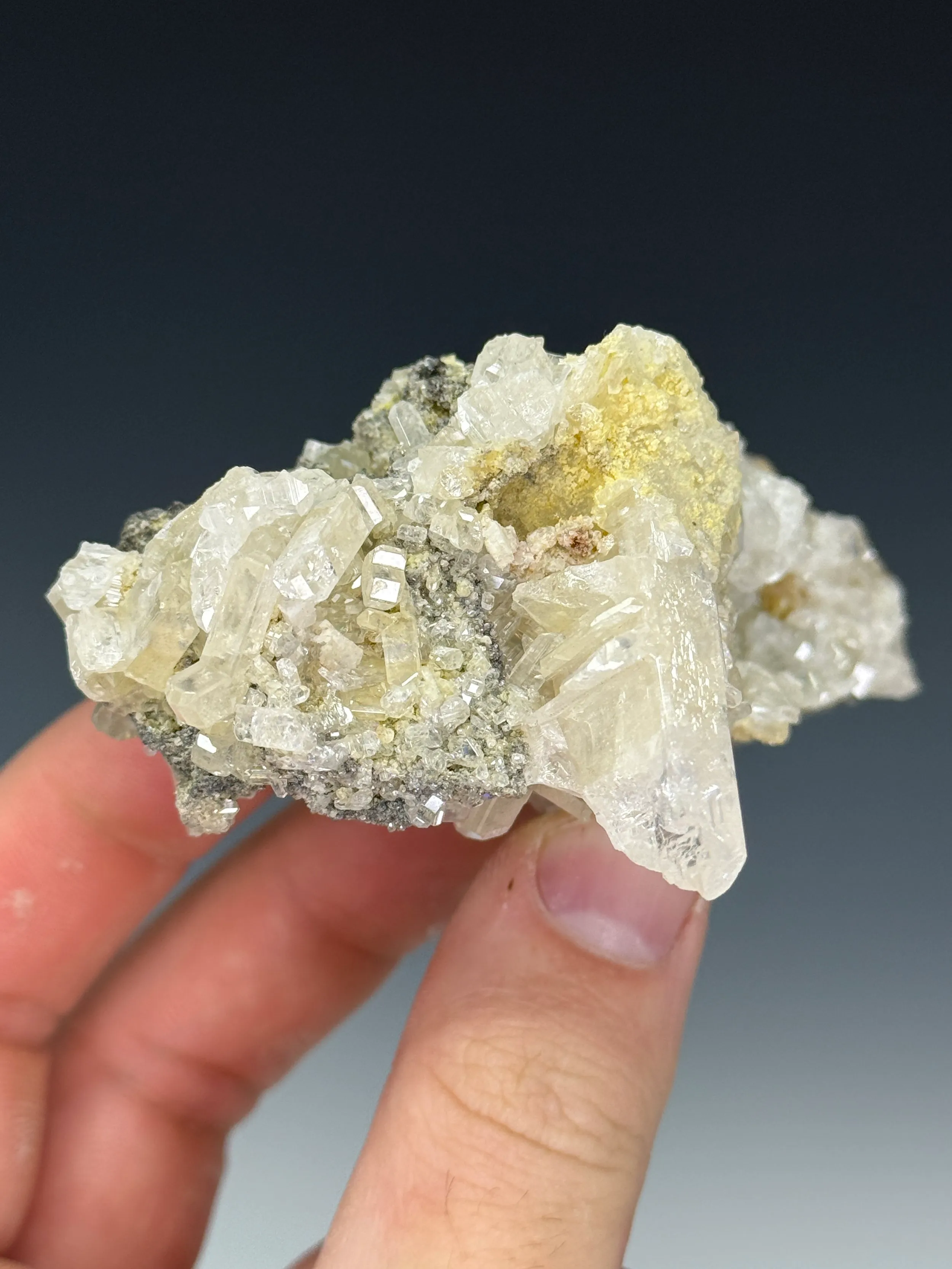 Cerussite - image 4
