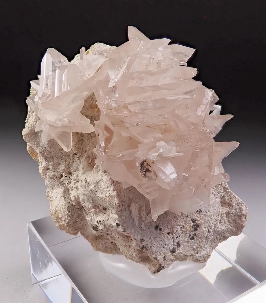 Cerussite image
