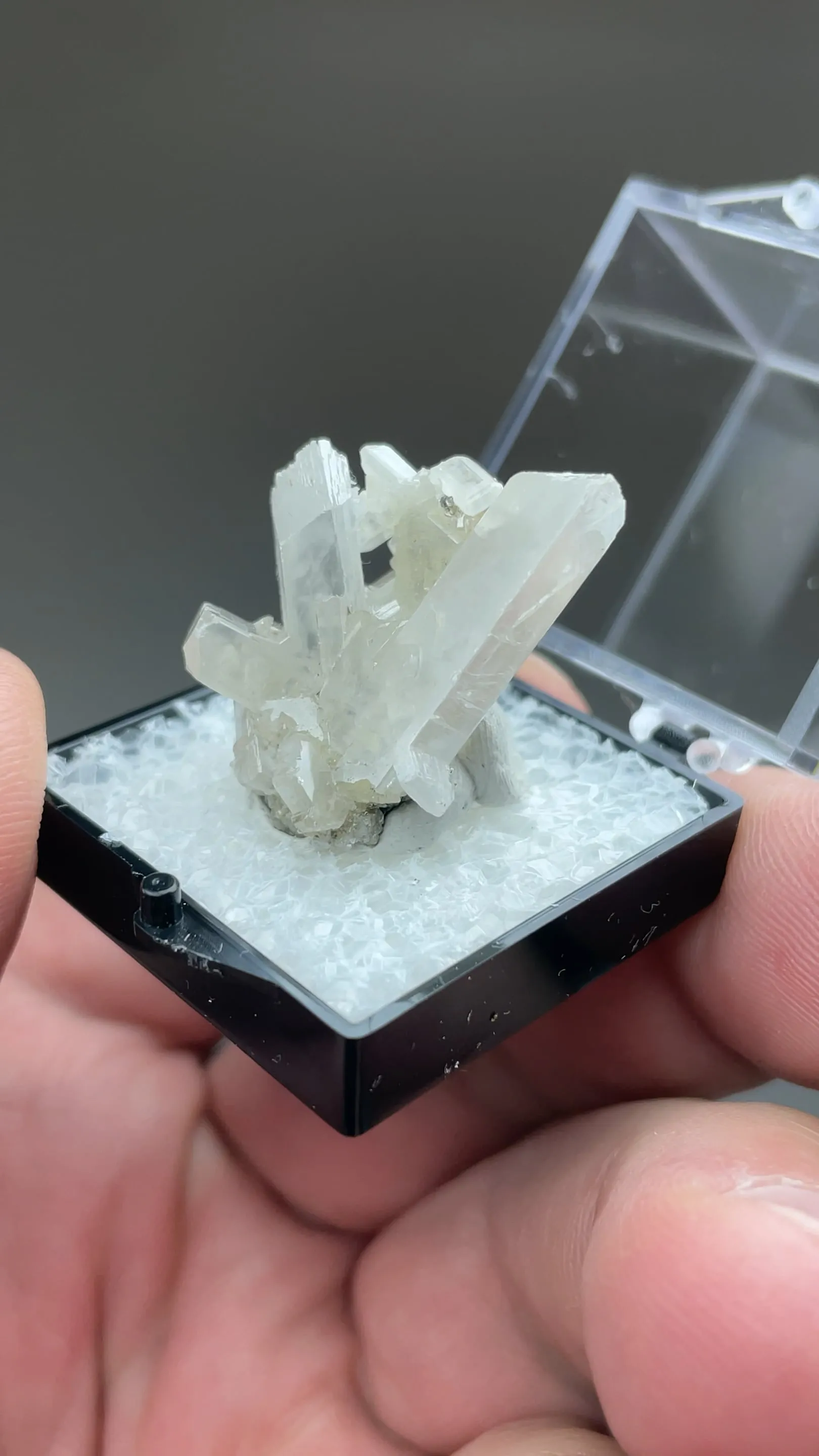 Cerussite - image 2