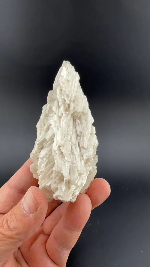 Cerussite image