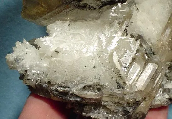 Cerussite - image 2