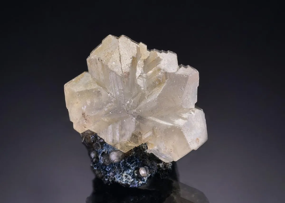 Cerussite - image 1