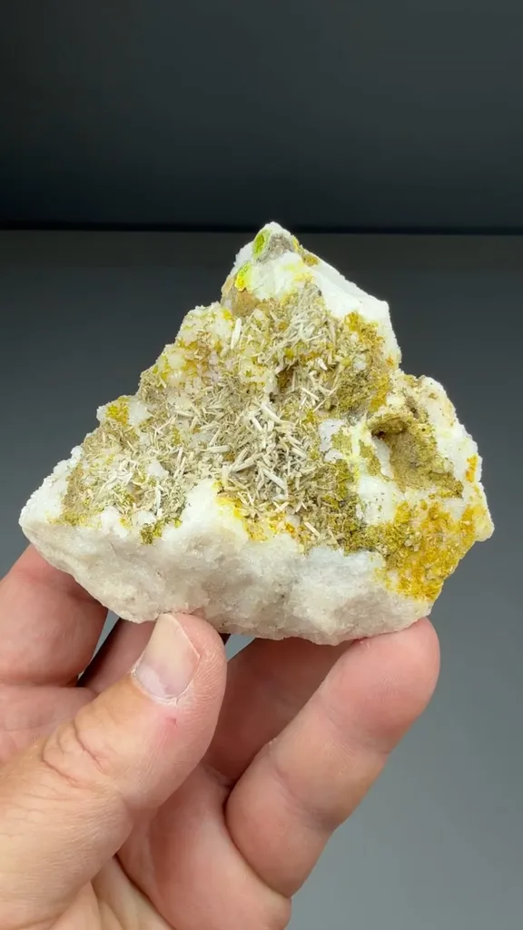 Cerussite - image 2