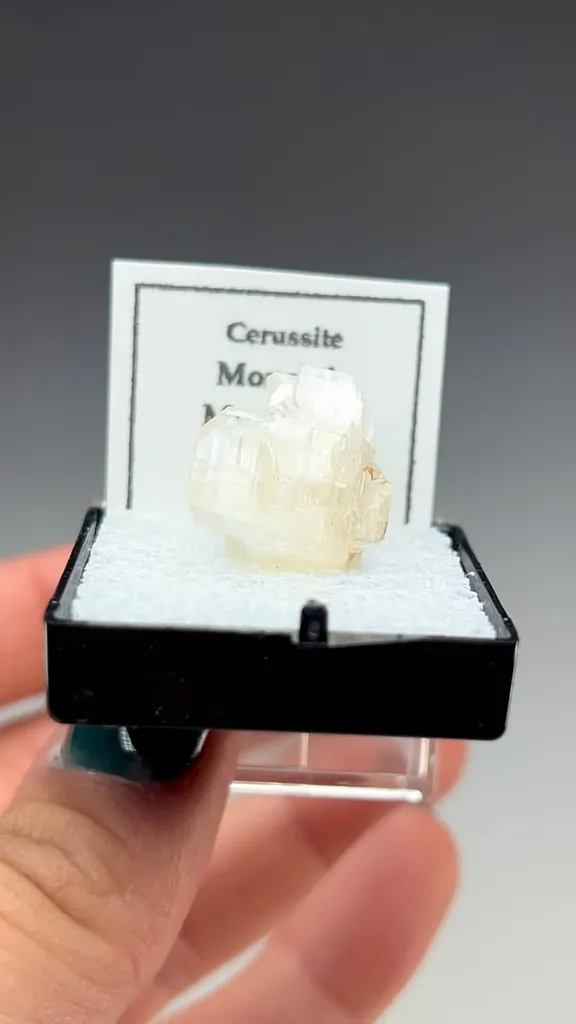 Cerussite - image 2