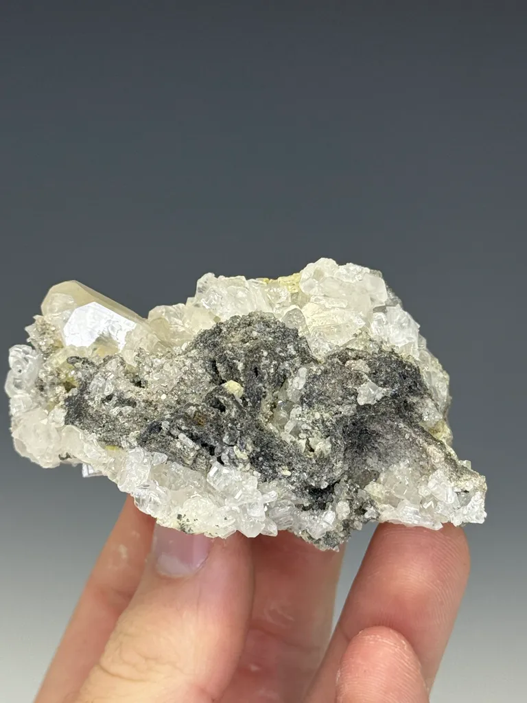 Cerussite image