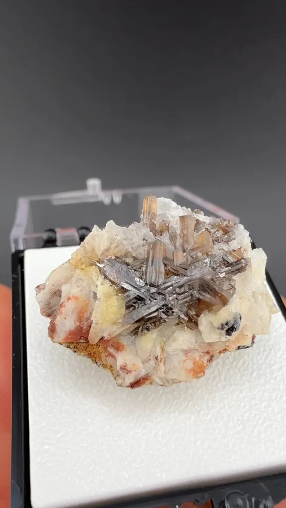 Cerussite image