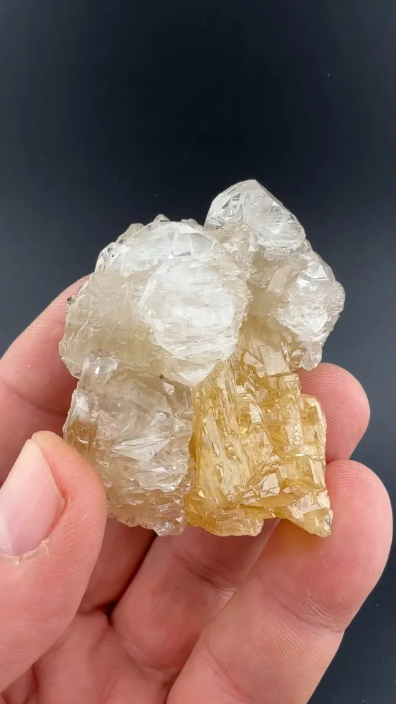 Cerussite - image 2
