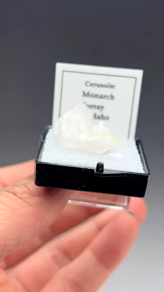 Cerussite - image 2