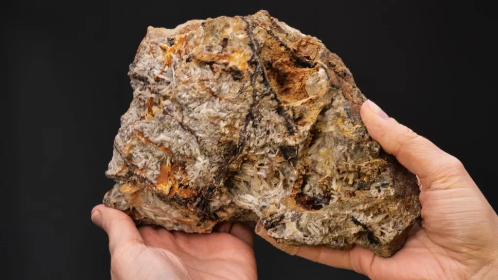 Cerussite - image 2