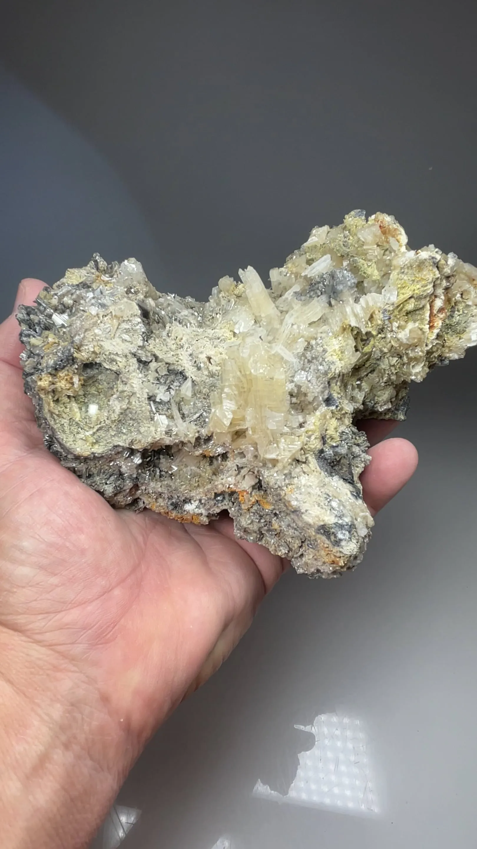 Cerussite - image 2