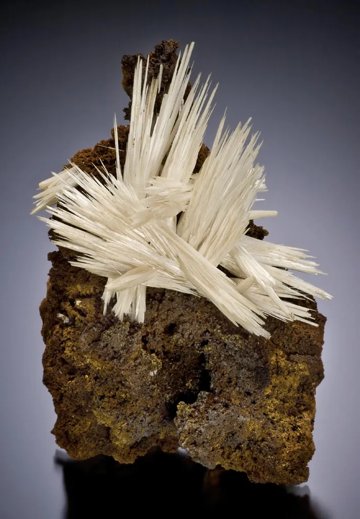 Cerussite image