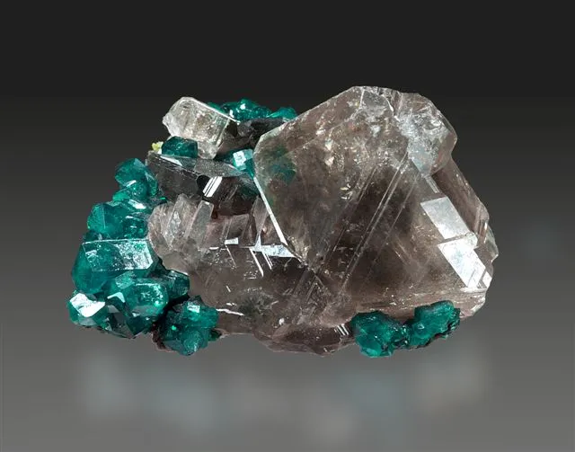Cerussite, Dioptase image
