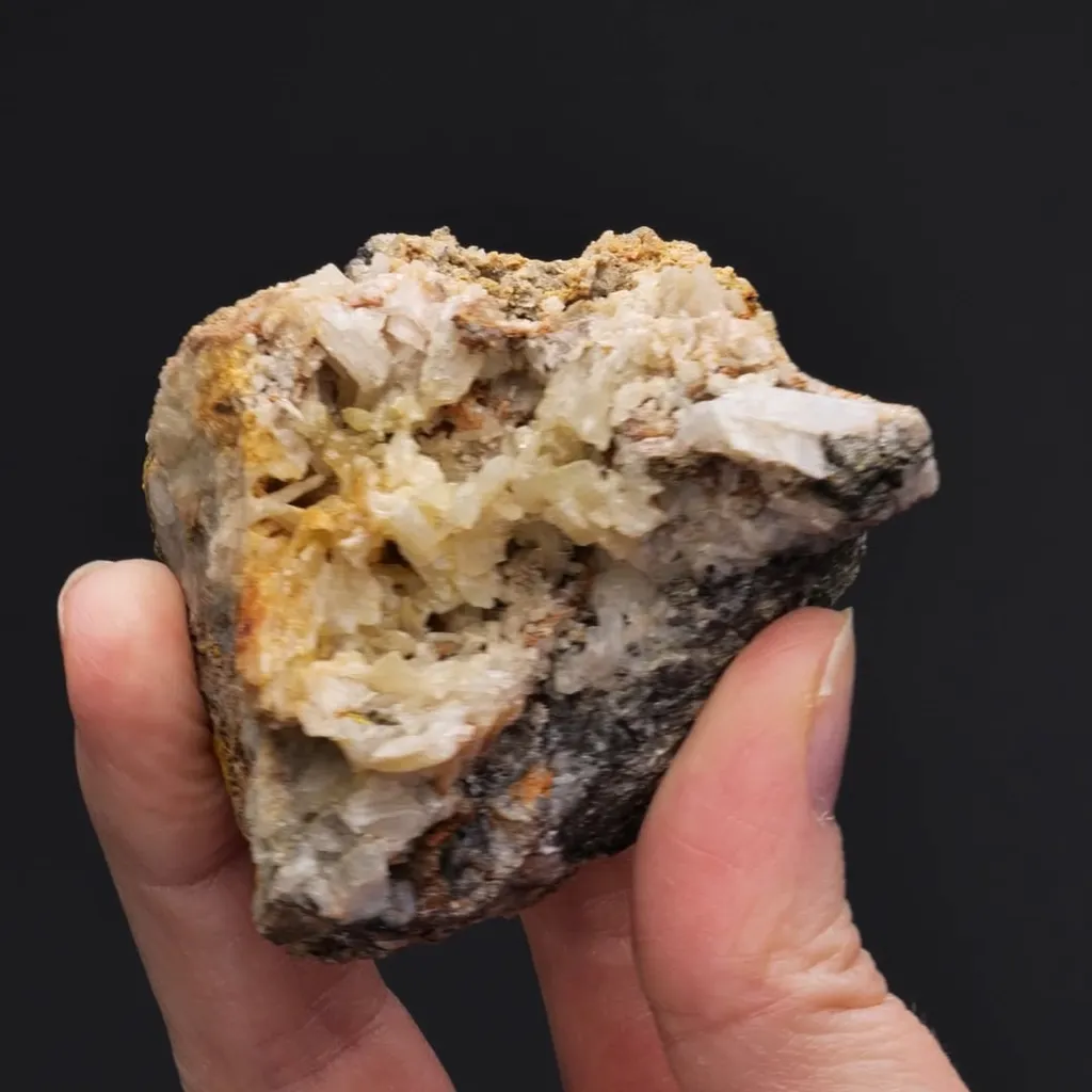 Cerussite - image 2