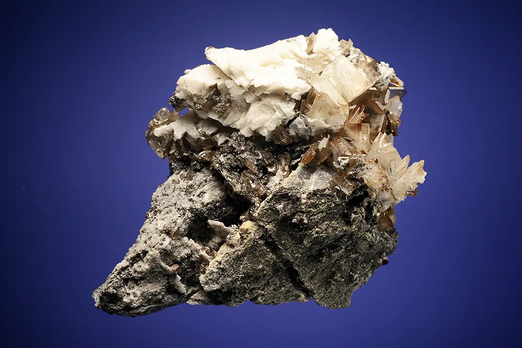 Cerussite - image 5
