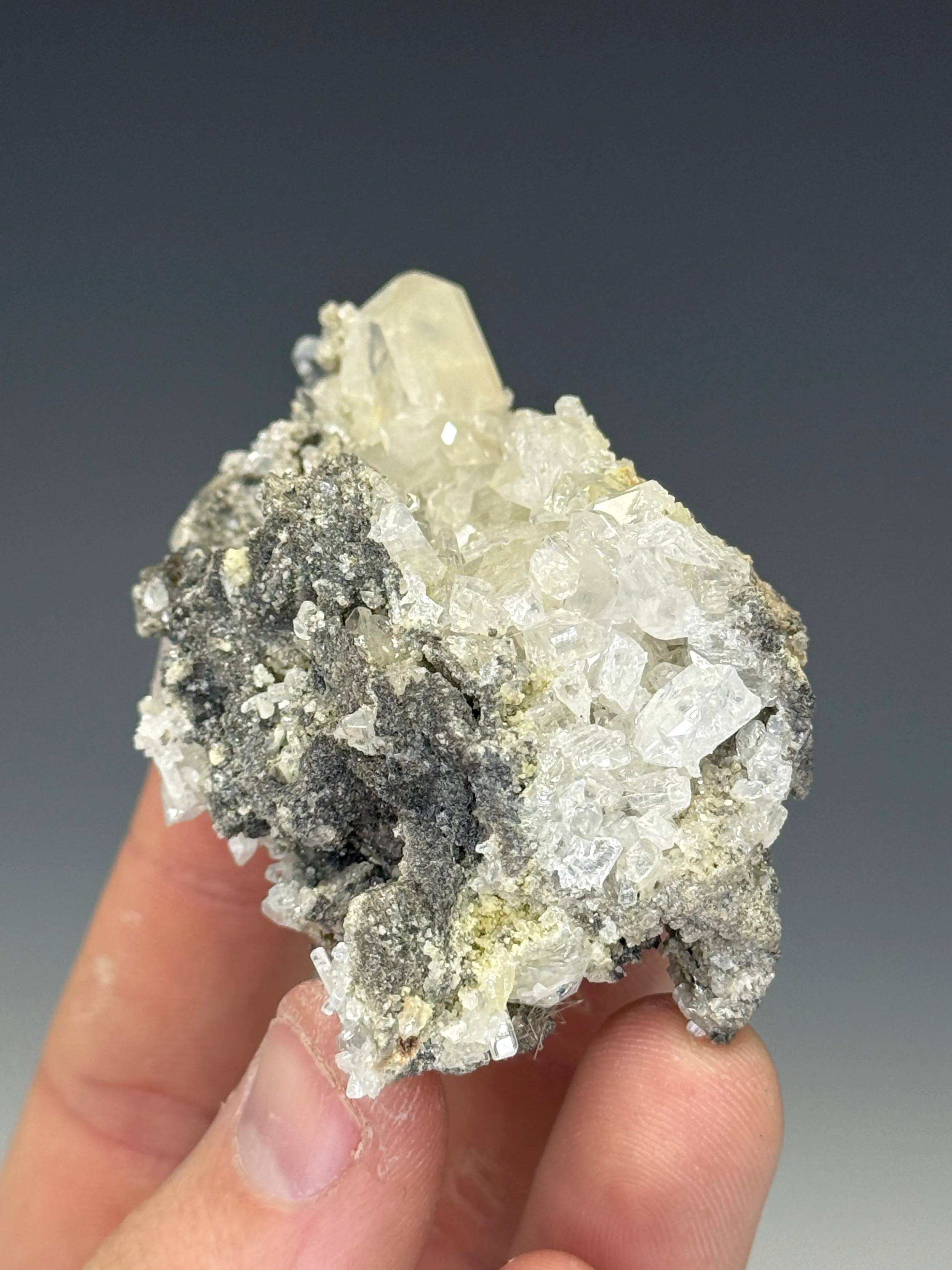 Cerussite - image 3
