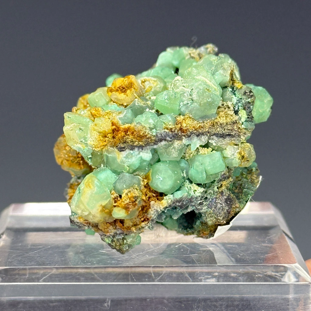 Cerussite from Daoping Mine, Gongcheng Co., Guilin, Guangxi, China - image 3