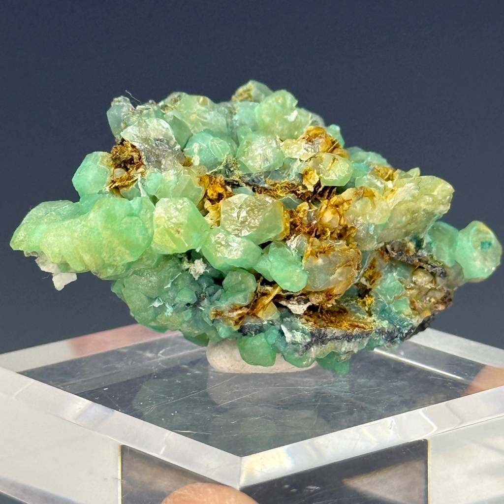 Cerussite from Daoping Mine, Gongcheng Co., Guilin, Guangxi, China - image 2