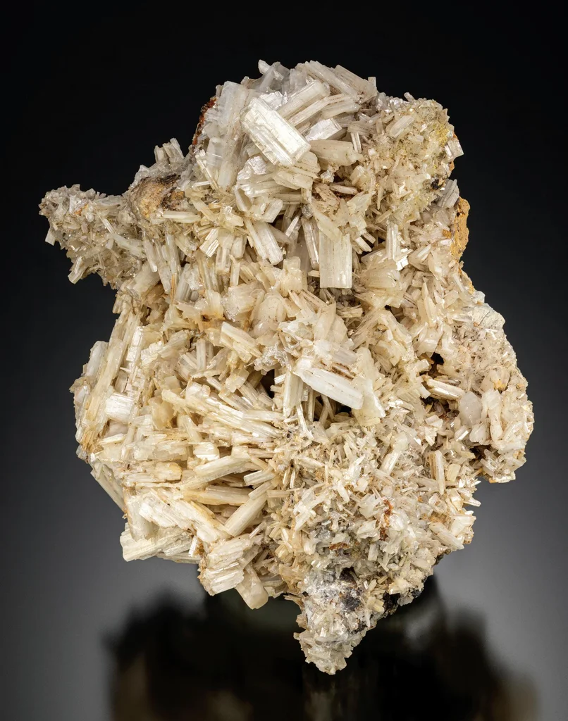 Cerussite from Wheatley Mines, Pennsylvania, USA image