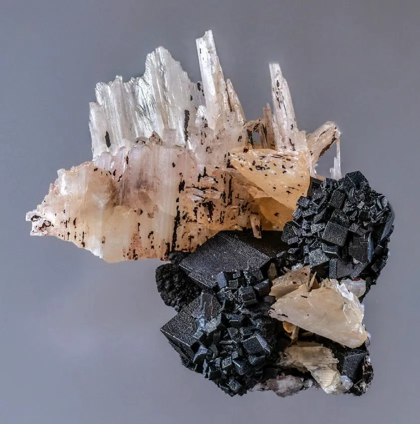 Cerussite, Goethite-coated Cerussite pseudomorphs after Anglesite image