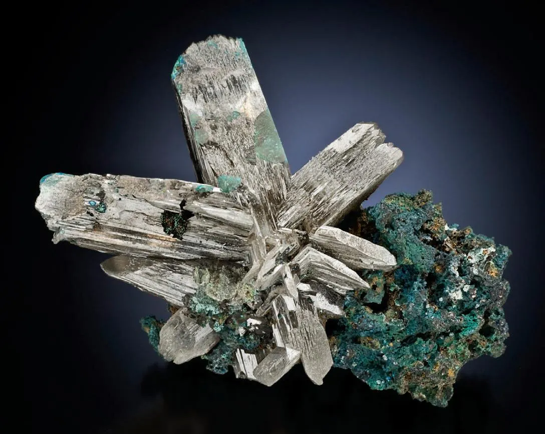 Cerussite, Linarite, Tennantite, posnjakite - image 1