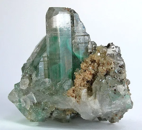 Cerussite, Malachite, Mimetite image