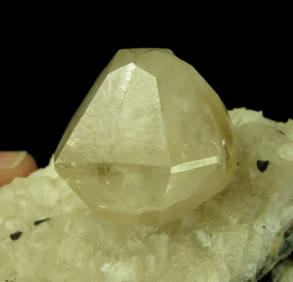 Cerussite on Calcite - image 3