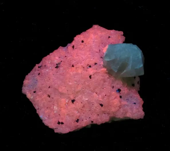 Cerussite on Calcite - image 5