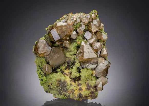 Cerussite on CUPRIAN Smithsonite image