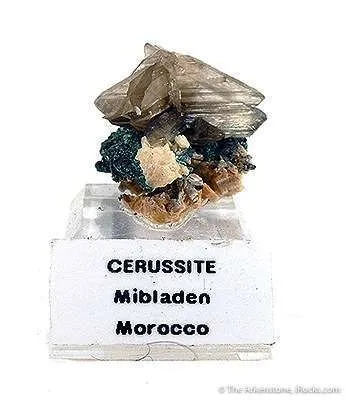Cerussite on Malachite on Baryte image