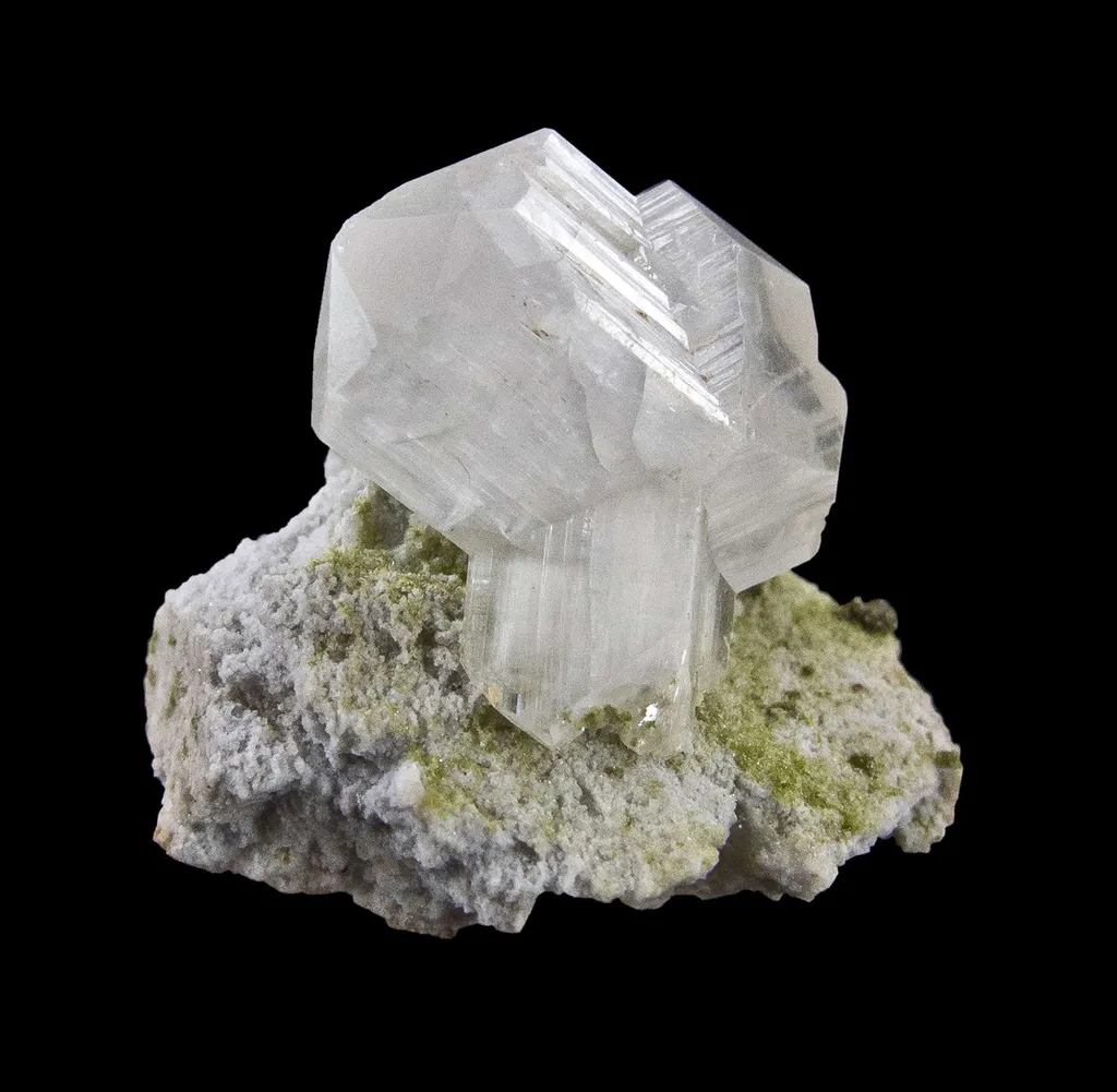 Cerussite on Matrix - image 3